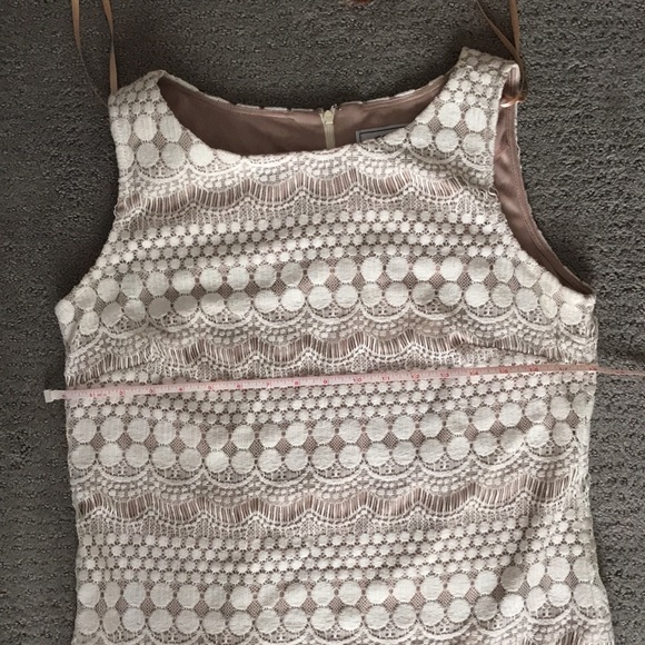 Jessica Howard, size 12, White & Tan lace dress - Picture 4 of 6